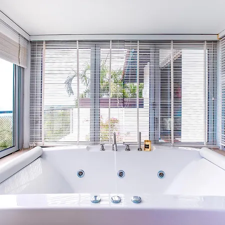 Surin Heights Villa Zimmer foto